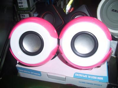 【批發(fā)音箱 持續(xù)火爆!樂飛兒系列 筆記本音箱 地?cái)偀徜N 小額批發(fā)】價(jià)格,廠家,圖片,其他影音電器,廣州眾千電子產(chǎn)品-