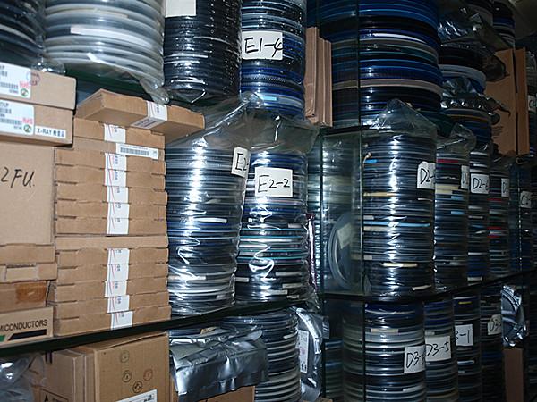 深圳市福田區(qū)宏科盛電子經(jīng)營部：專業(yè)提供IC芯片及電子元器件采購批發(fā)服務